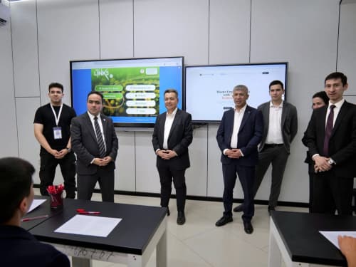 Vazir IT Park rezidenti “Smart Library” MChJ faoliyati bilan tanishdi