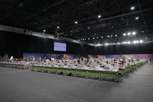 O‘zbekiston tarixida ilk bor o‘tkazilayotgan 38-Xalqaro informatika olimpiadasining birinchi kun bahslari boshlandi