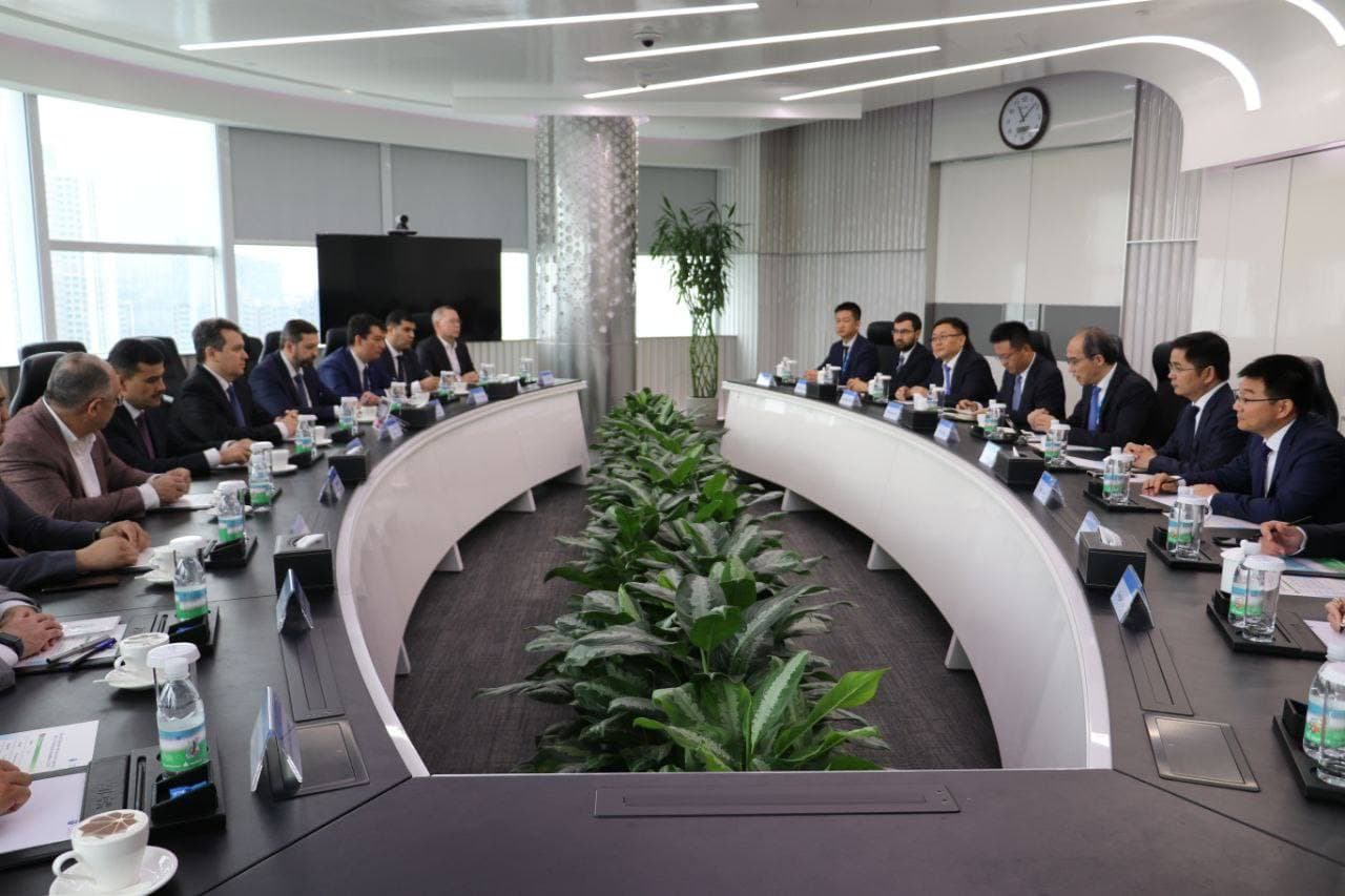 ZTE kompaniyasi bilan raqamli infratuzilmani kengaytirish hamda yangi hamkorlik yo‘nalishlari bo‘yicha masalalar muhokama qilindi