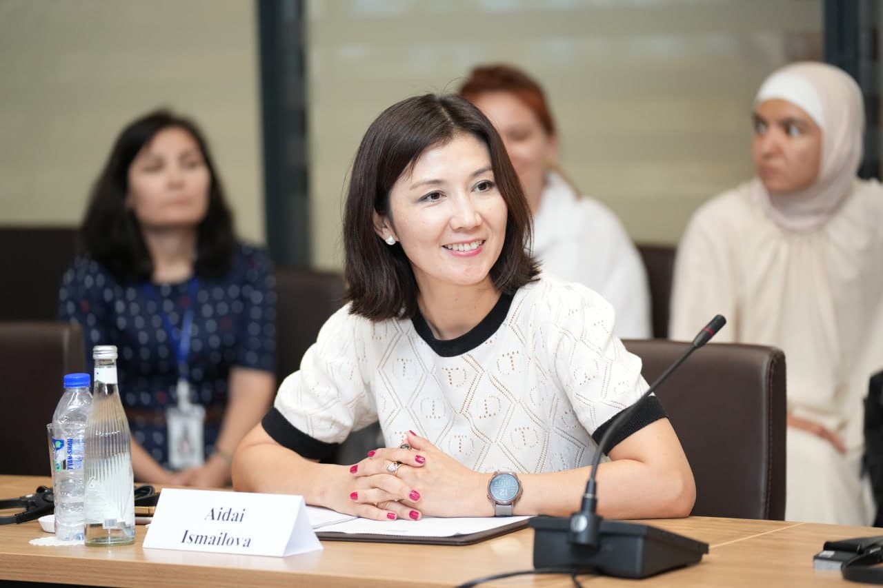 Women GAP in Tech davra suhbatida xotin-qizlarni IT sohasiga jalb qilish, qo‘llab quvvatlash va ularga davlat tomonidan amalga oshirilayotgan ishlar muhokama qilindi