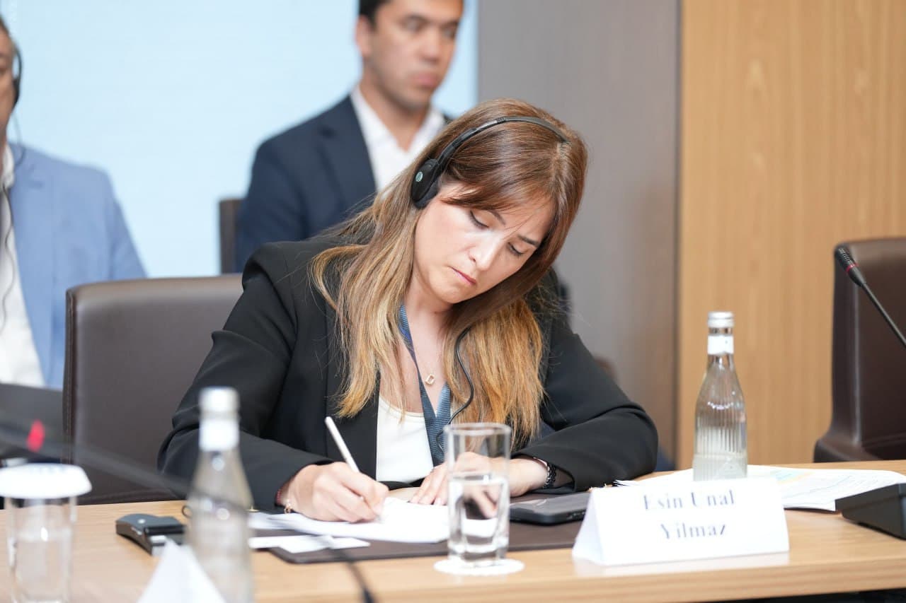 Women GAP in Tech davra suhbatida xotin-qizlarni IT sohasiga jalb qilish, qo‘llab quvvatlash va ularga davlat tomonidan amalga oshirilayotgan ishlar muhokama qilindi