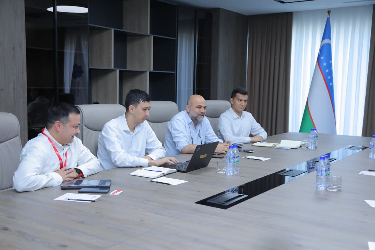 Вопросы развития электронной коммерции обсудили с генеральным директором Zood