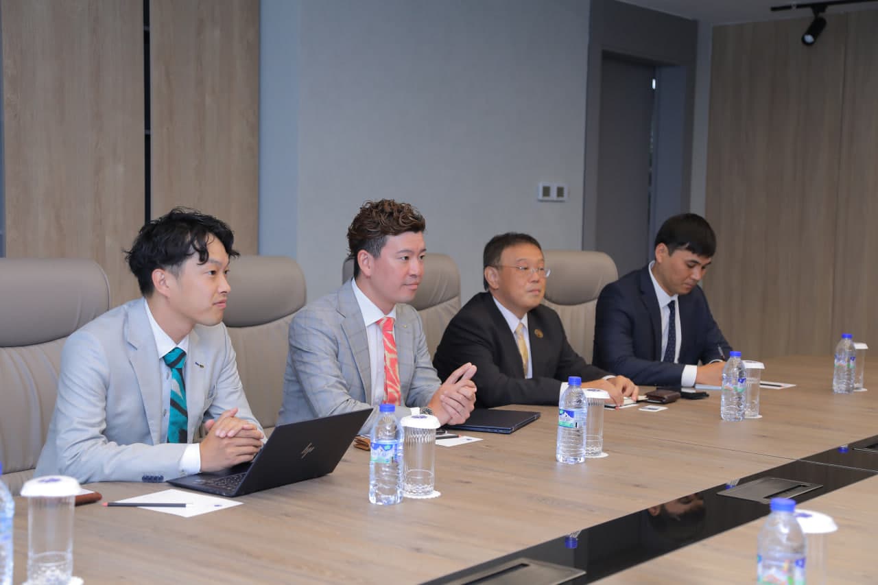 Yaponiyaning “CAL Co., Ltd” prezidenti bilan informatsion texnologiyalar sohasida kadrlar tayyorlash bo‘yicha hamkorlikni rivojlantirish masalalari muhokama qilindi