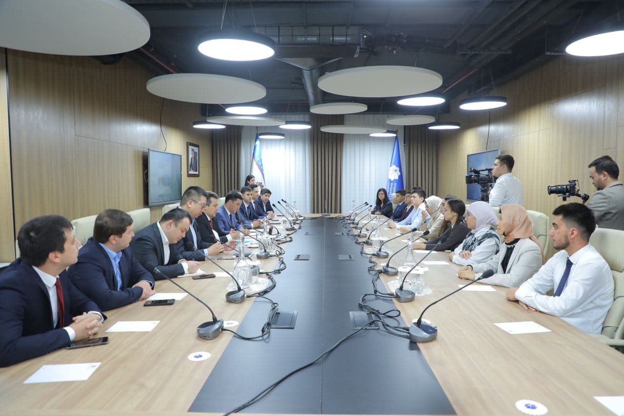 Студенты Узбекистана отправятся в Катар для участия в образовательном проекте Seeds for the Future