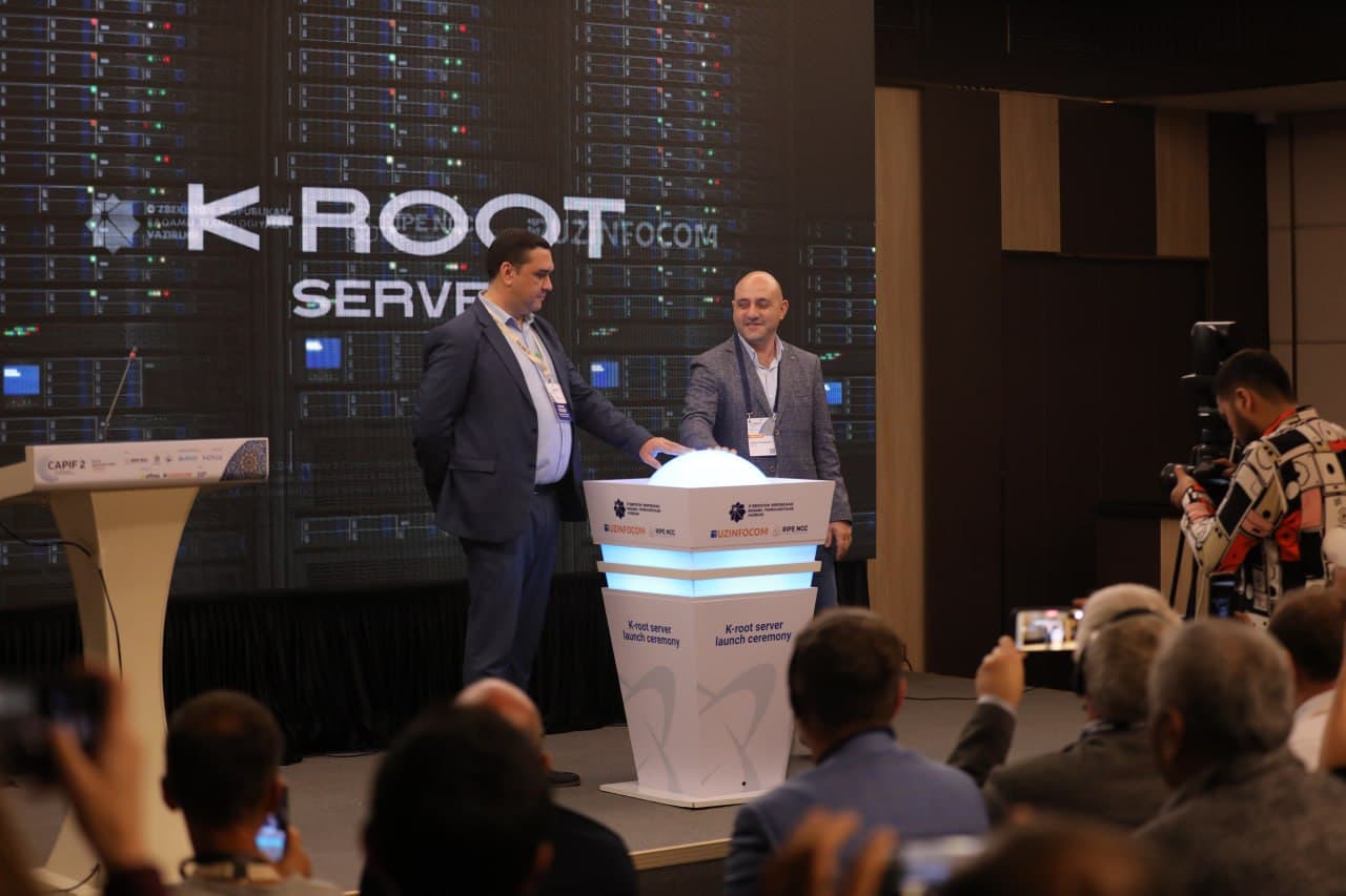 UZINFOCOM первым в Узбекистане запустил K-root сервер