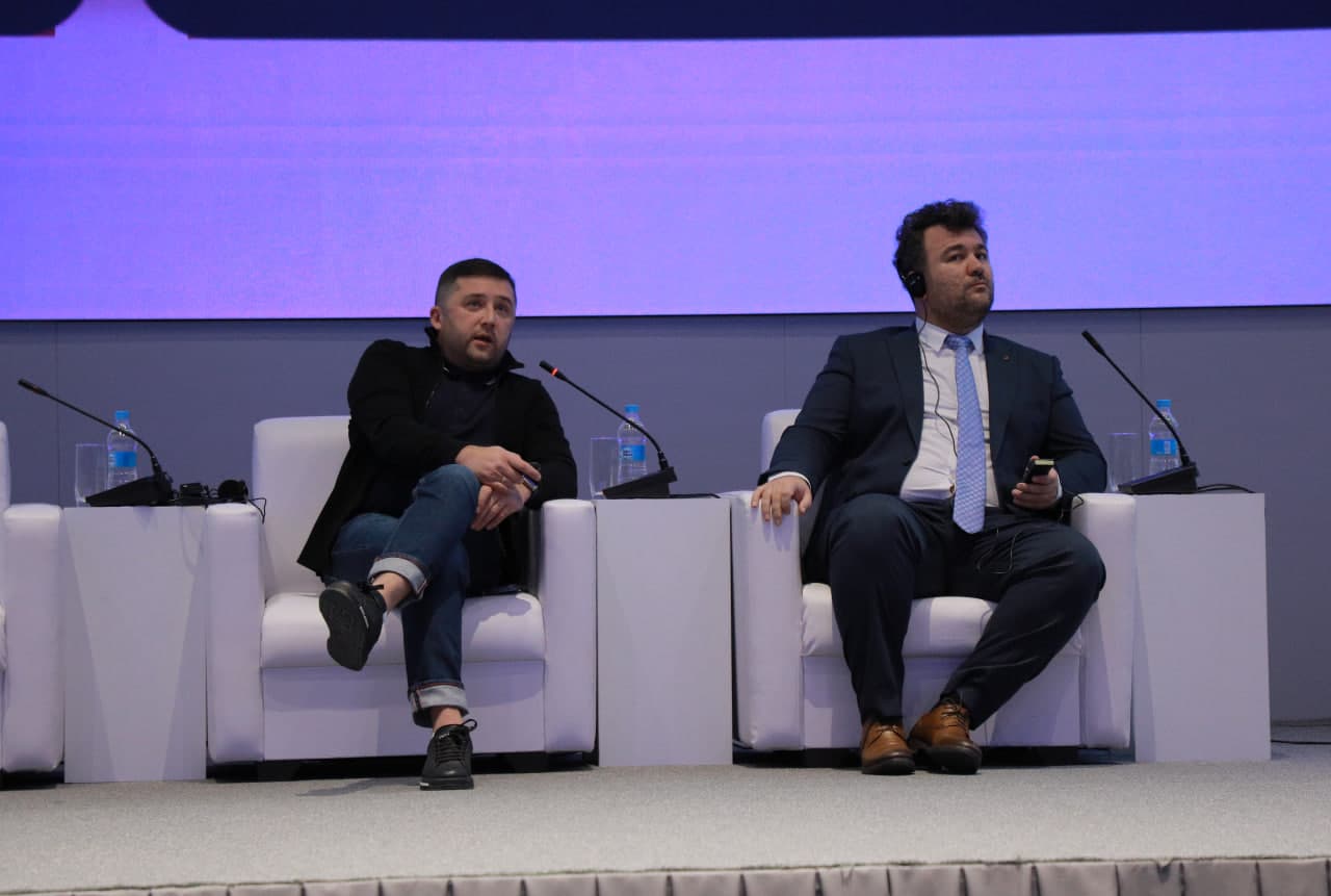 As part of the week's program, a World Bank-organized forum centered on the subject of "Strategies for Achieving Success in Uzbekistan's E-commerce Market" took place