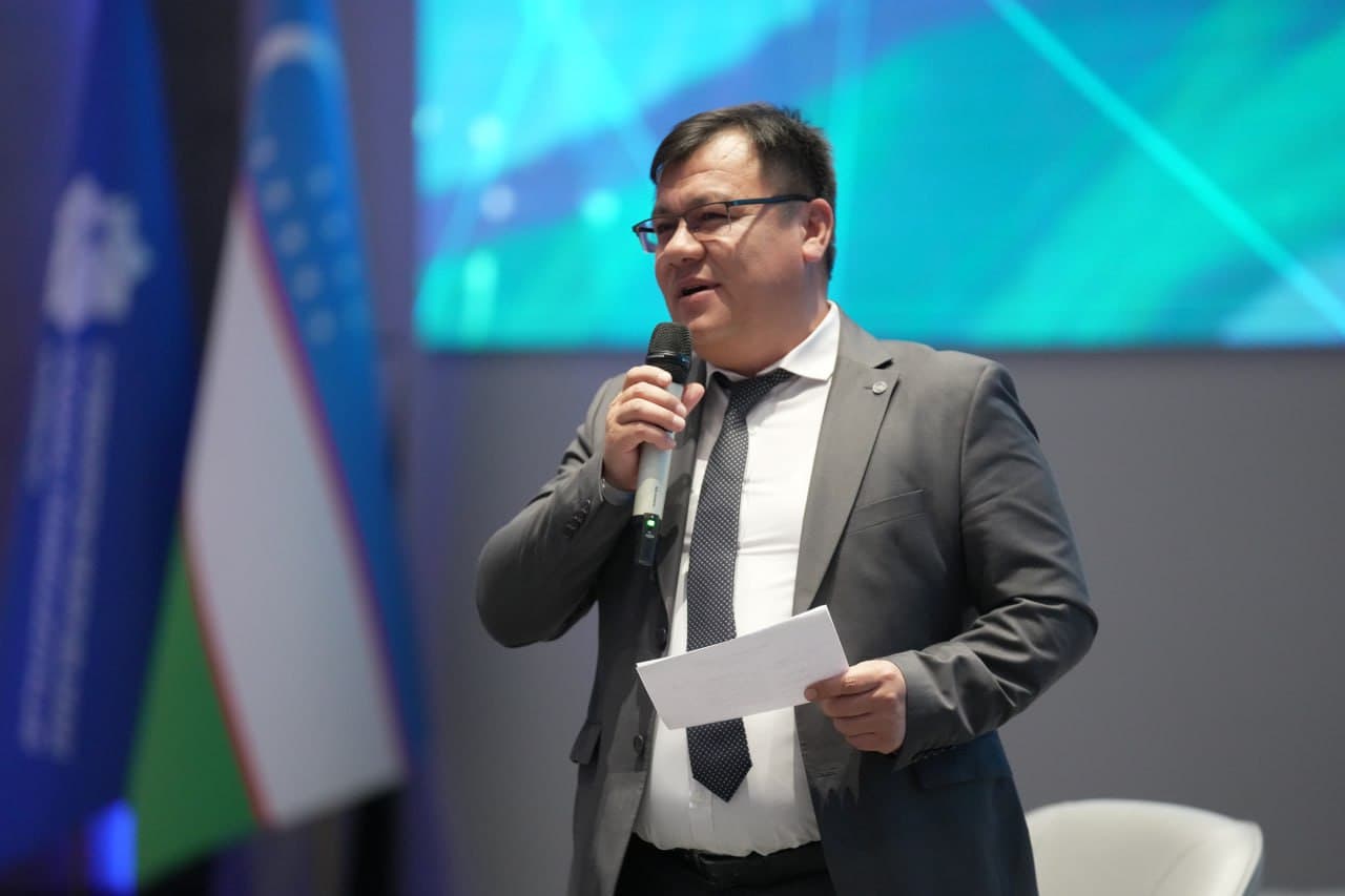 8-dekabr – O‘zbekiston Respublikasi Konstitutsiyasi qabul qilingan kun munosabati bilan davra suhbati tashkil etildi