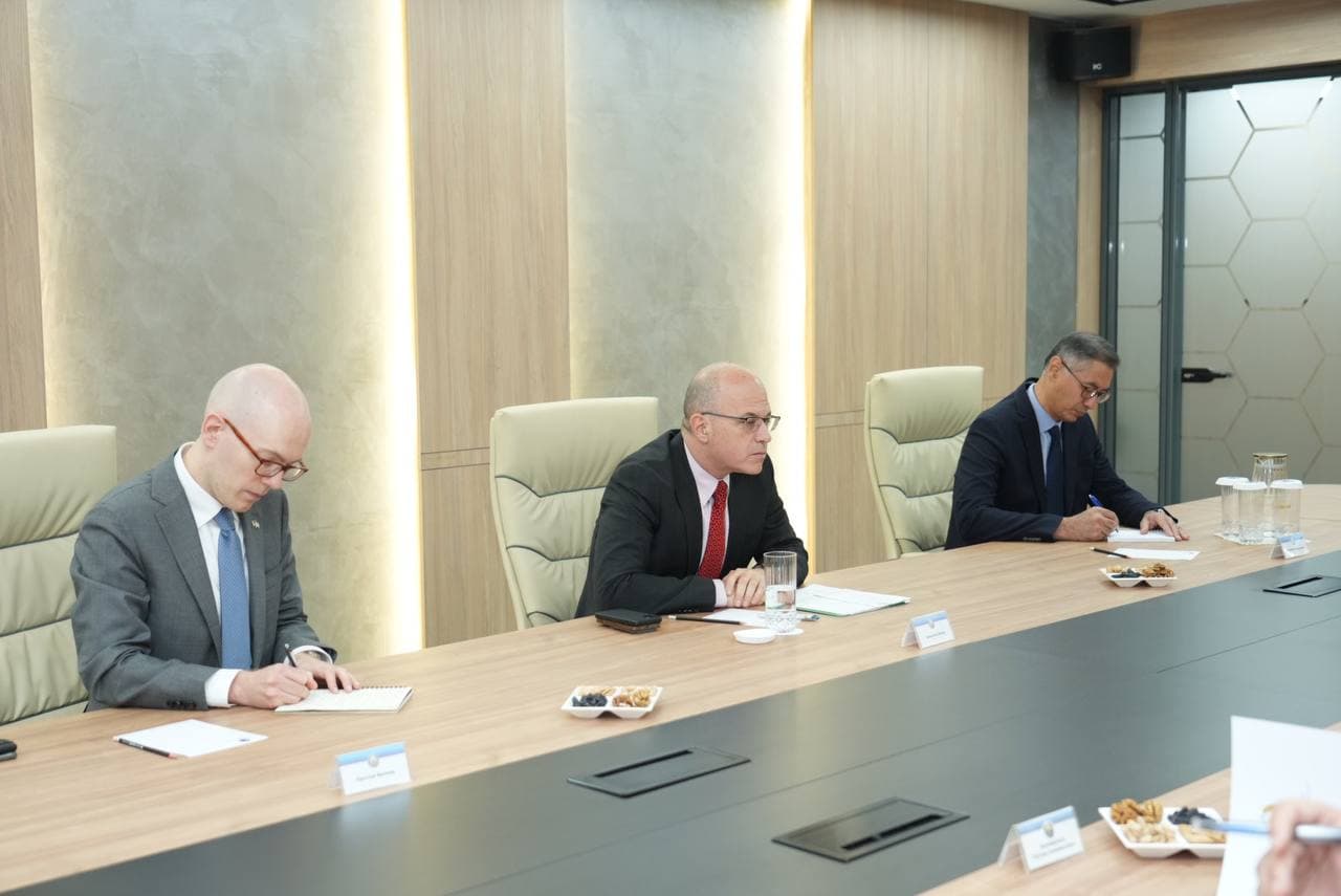 AQSHning O‘zbekistondagi favqulodda va muxtor elchisi bilan uchrashuv o‘tkazildi