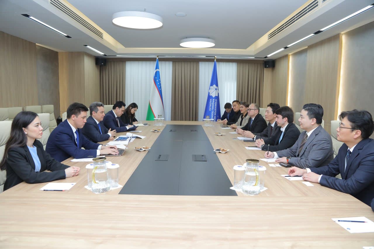Koreya kompaniyasi bilan yoshlarni yuqori daromadli kasblarga o‘rgatish bo‘yicha hamkorlik istiqbollari muhokama qilindi