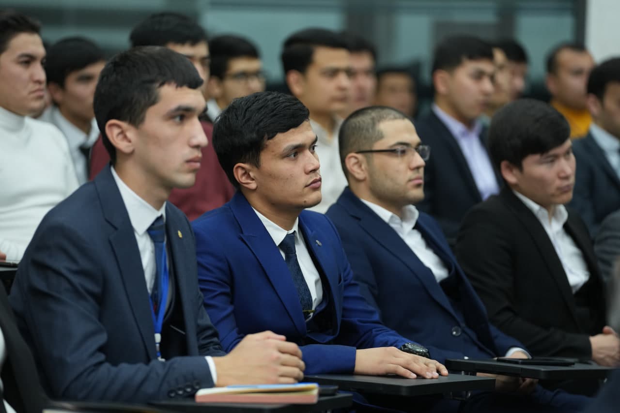 “O‘zbekistonda ma’lumotlar ilmi fani – “Data science” o‘quv kursini rivojlantirish istiqbollari” mavzusida ilmiy-amaliy seminar o‘tkazildi