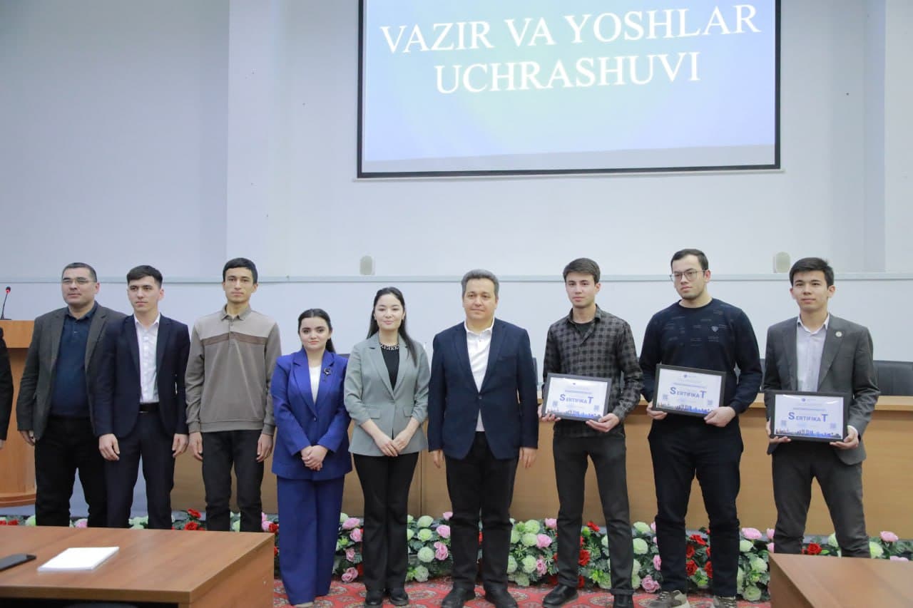 TATU Urganch filialida Vazir va yoshlar uchrashuvi o‘tkazildi