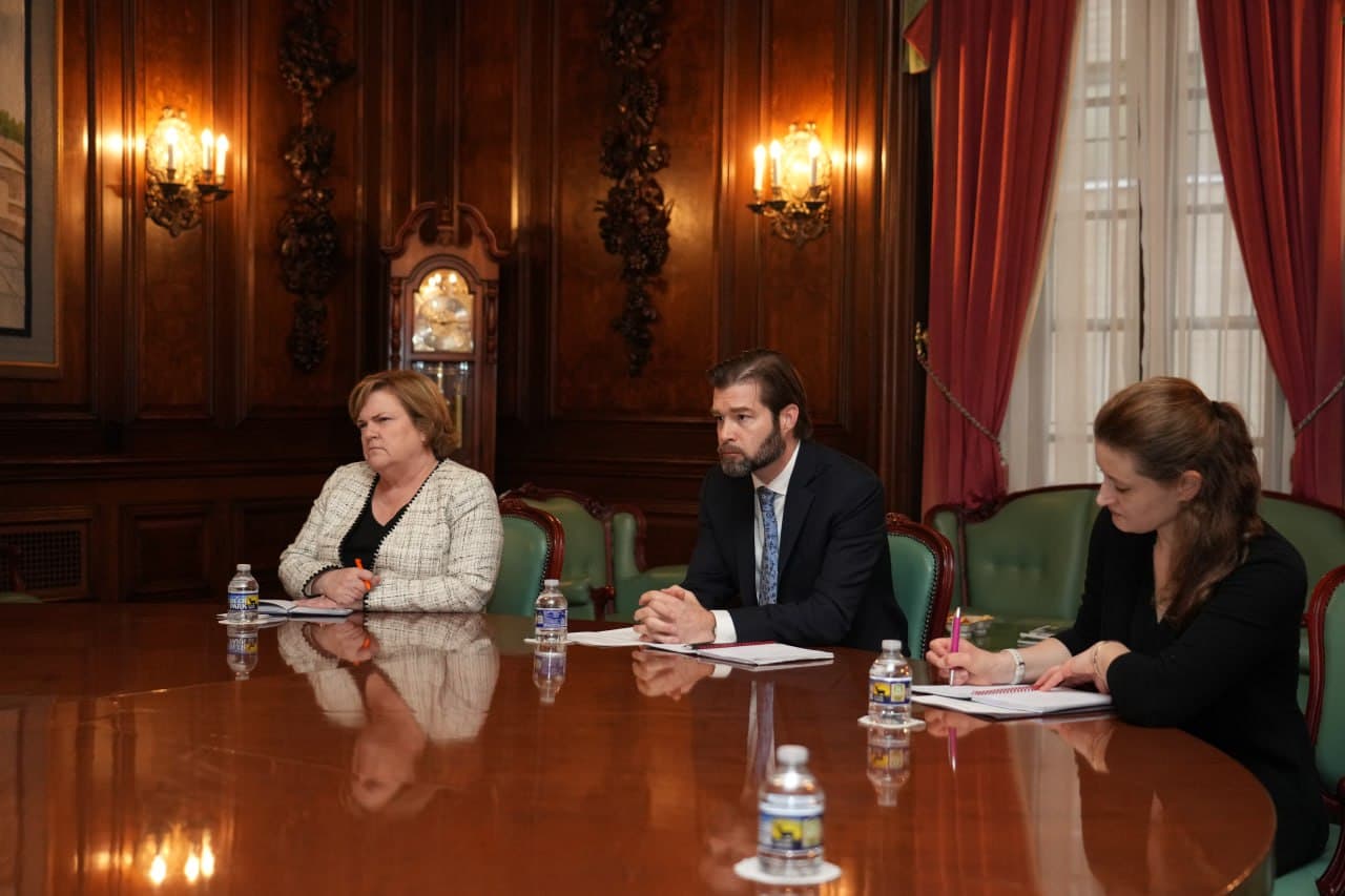 O‘zbekiston va AQSH o‘rtasida IT-autsorsing va O‘zbekistonning raqamli iqtisodiyotini rivojlantirish masalalari muhokama qilindi