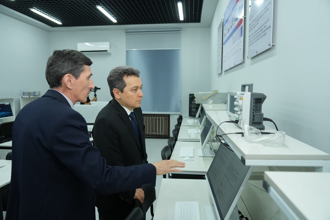 “TUIT Bright Future Week” g‘oliblari taqdirlandi