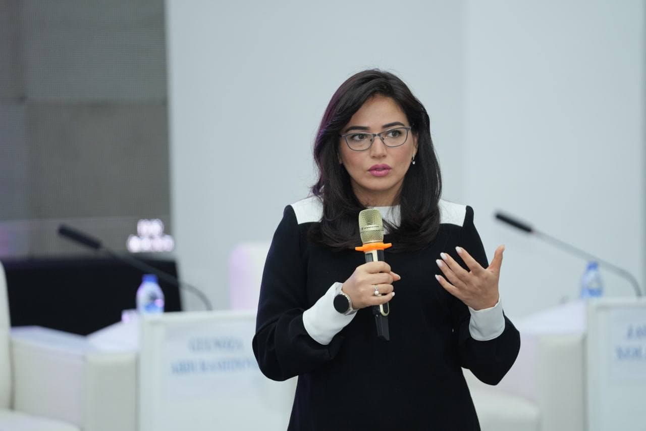 IT sohasida xotin-qizlarning rolini oshirish maqsadida Oqqo‘rg‘on tumanida “Gap” ayollar IT-klubining navbatdagi uchrashuvi tashkil etildi