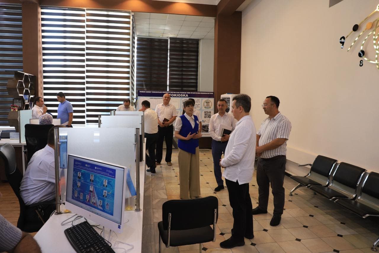 Vazir TATU Farg‘ona filiali faoliyati bilan tanishdi hamda ta’lim sifatini yanada oshirish bo‘yicha mas’ullarga topshiriqlar berdi