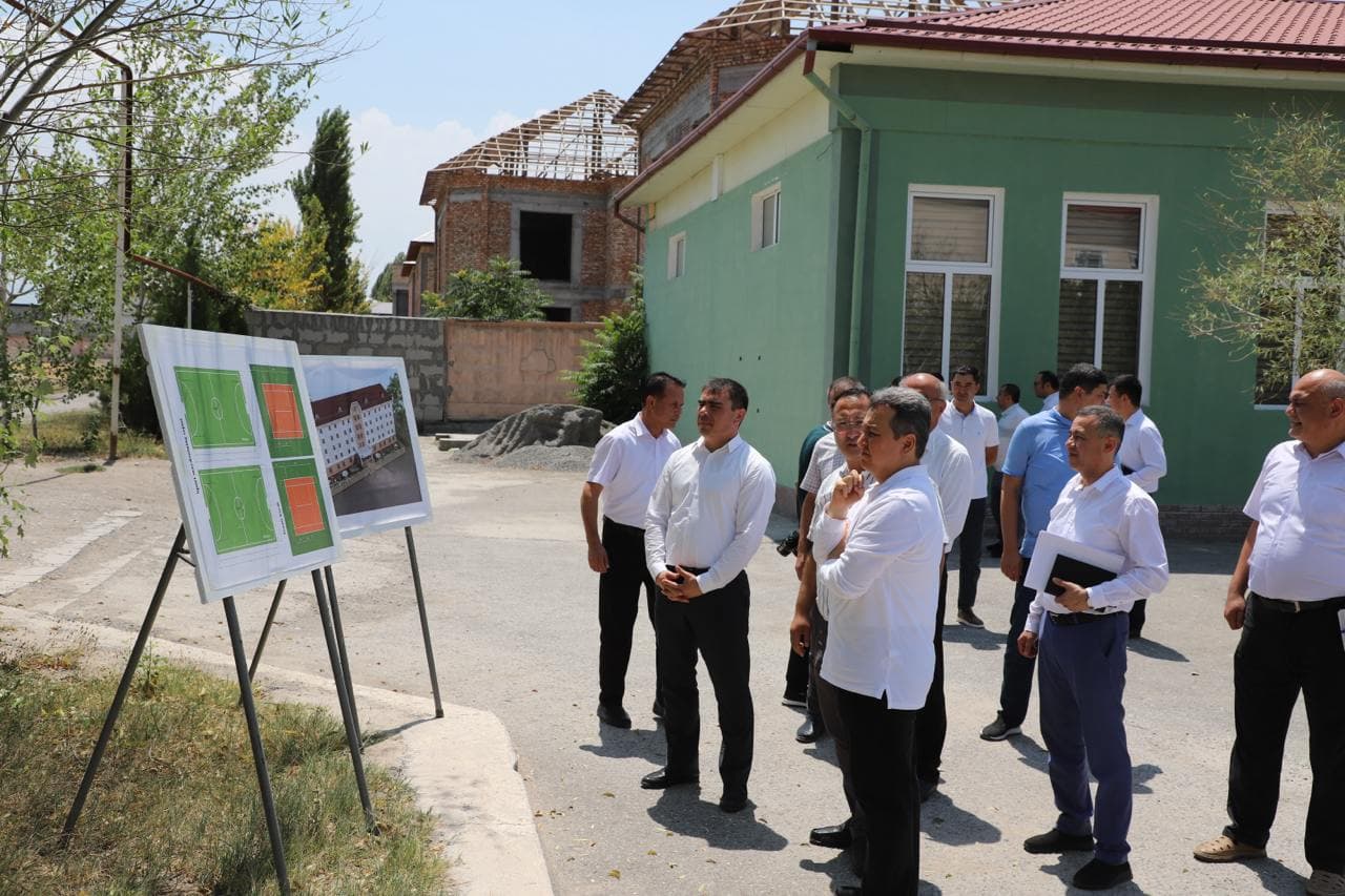 Vazir TATU Farg‘ona filiali faoliyati bilan tanishdi hamda ta’lim sifatini yanada oshirish bo‘yicha mas’ullarga topshiriqlar berdi