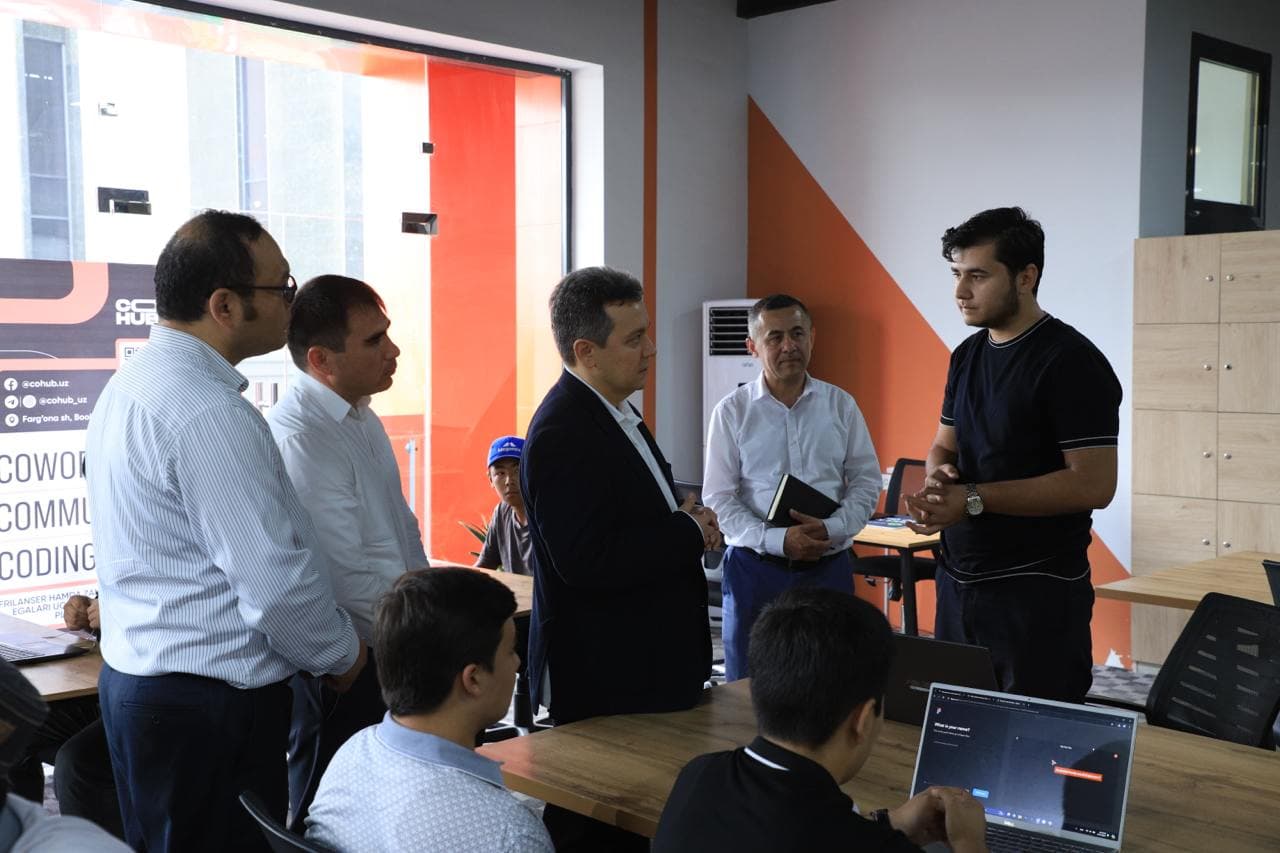 Farg‘onalik frilanserlar bilan ushbu yo‘nalishda ko‘proq yoshlarning daromadlarini oshirish imkoniyatlari haqida fikr almashildi