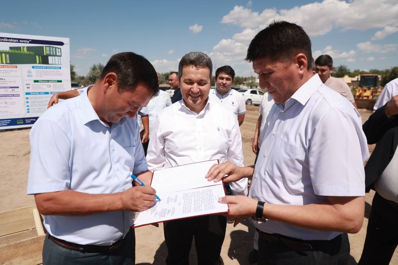 Qoraqalpog‘iston Respublikasi Chimboy tumanida “IT shaharcha” qurilishiga start berildi