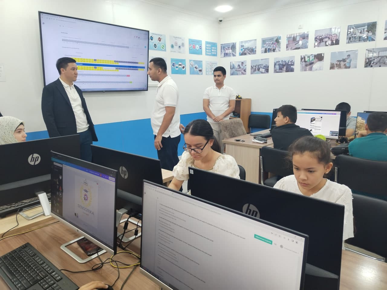 Navoiy viloyatida raqamli ta’limni yanada rivojlantirish masalalari ko‘rib chiqildi