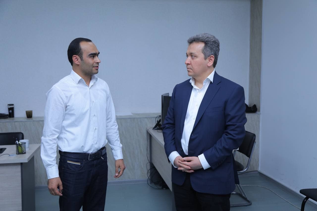 Vazir “IT City Academy” markaziga tashrif buyurib, uning kelgusidagi rejalari bilan tanishdi