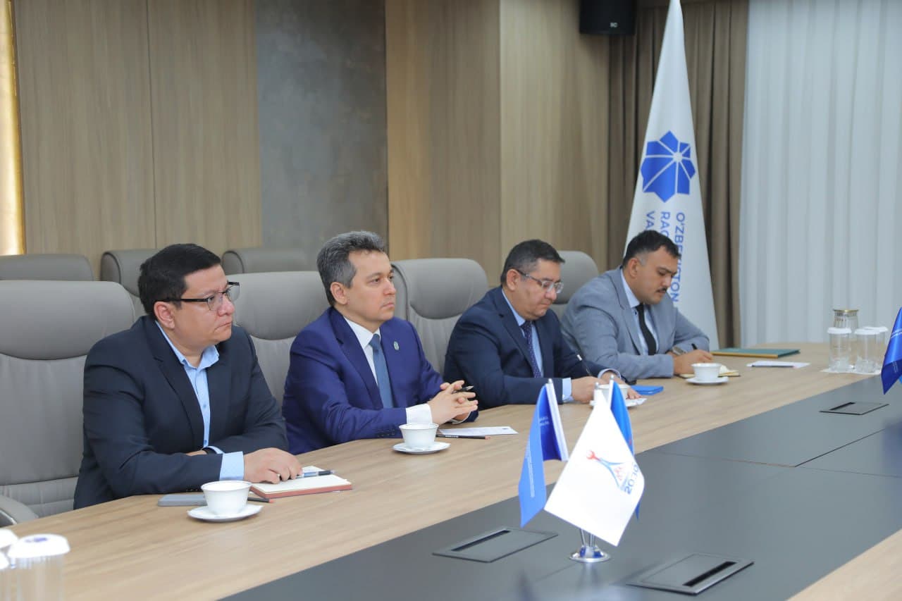 VEON kompaniyalar guruhi bosh direktori bilan telekommunikatsiya infratuzilmasini yanada rivojlantirish hamda xalqaro investitsiyalarni jalb qilish masalalari muhokama qilindi