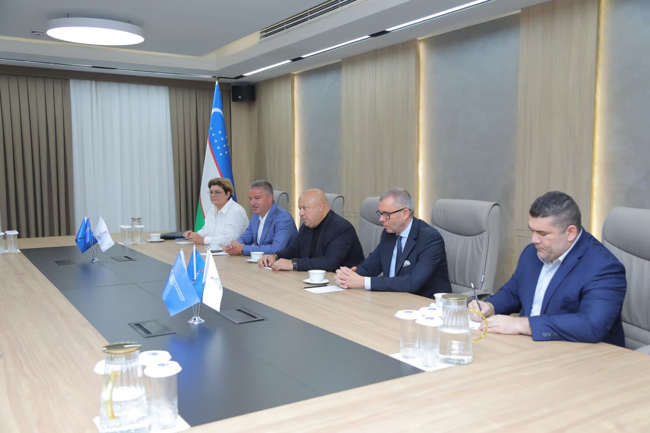 VEON kompaniyalar guruhi bosh direktori bilan telekommunikatsiya infratuzilmasini yanada rivojlantirish hamda xalqaro investitsiyalarni jalb qilish masalalari muhokama qilindi