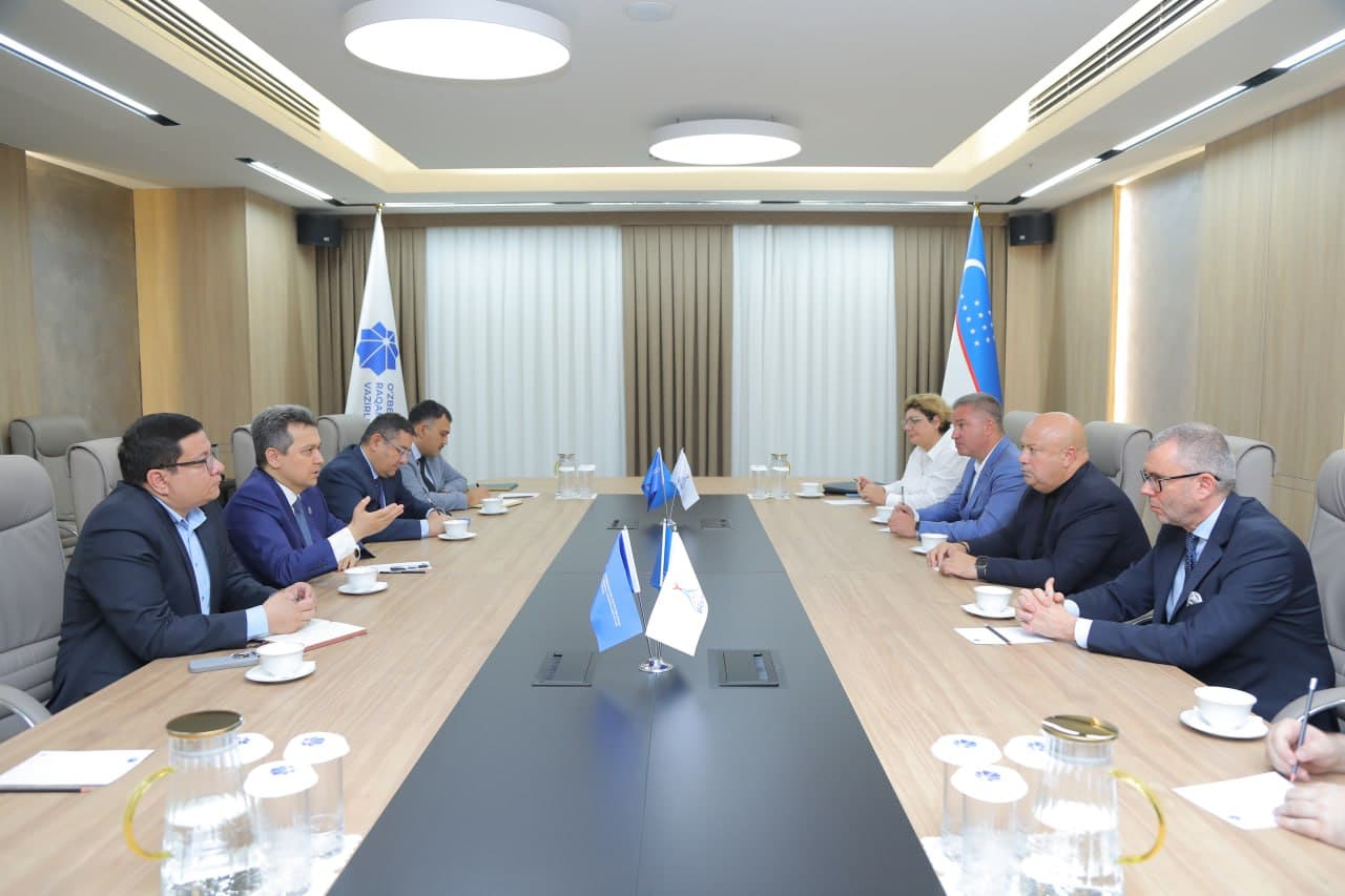 VEON kompaniyalar guruhi bosh direktori bilan telekommunikatsiya infratuzilmasini yanada rivojlantirish hamda xalqaro investitsiyalarni jalb qilish masalalari muhokama qilindi