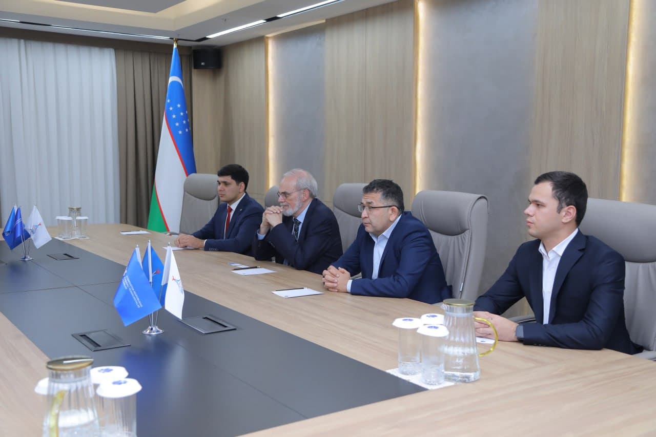 Minister of Digital Technologies and MIT Vice President Discuss Strengthening Cooperation in IT Education and Digital Technologies