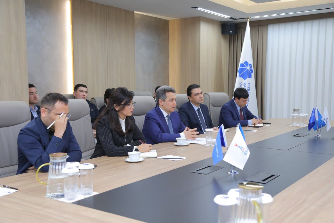 Minister of Digital Technologies and MIT Vice President Discuss Strengthening Cooperation in IT Education and Digital Technologies