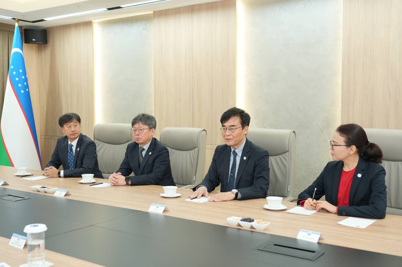 Toshkent shahridagi Inha universitetining xalqaro miqyosda nufuzini yanada oshirish, zamonaviy yo‘nalishlarni ko‘paytirish masalalari muhokama qilindi
