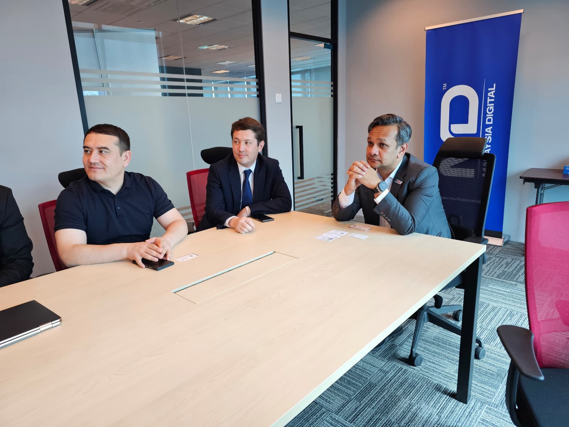 Malaysia Digital Economy korporatsiyasi bilan raqamlashtirish sohasida hamkorlik istiqbollari muhokama qilindi