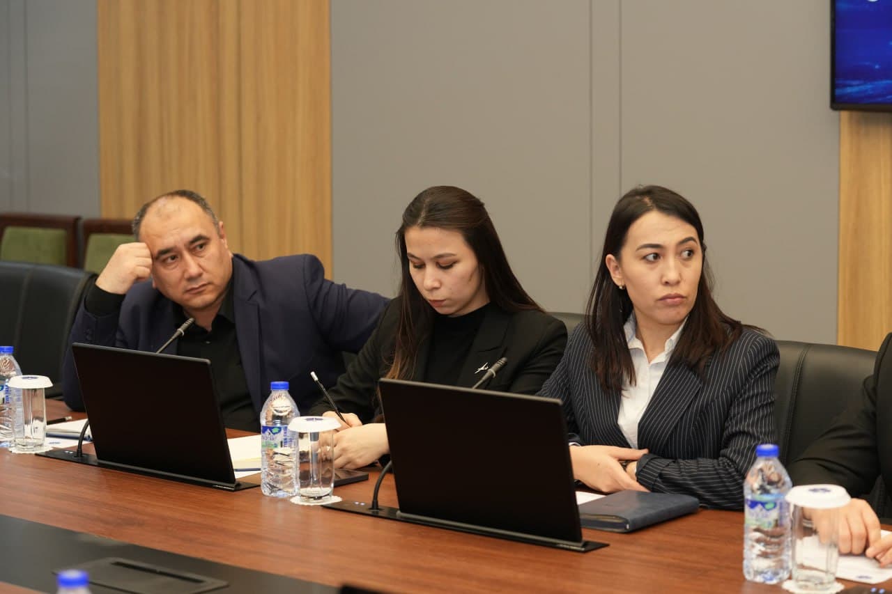 Sun’iy intellekt yo‘nalishida parlament va institut o‘rtasida memorandum imzolandi