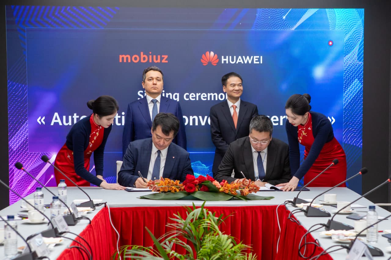 “MWC Barcelona – 2025”: Huawei rahbariyati bilan hamkorlikni yanada rivojlantirish maqsadida memorandumlar imzolandi