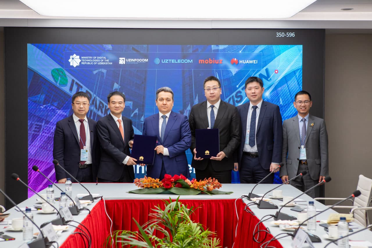 “MWC Barcelona – 2025”: Huawei rahbariyati bilan hamkorlikni yanada rivojlantirish maqsadida memorandumlar imzolandi