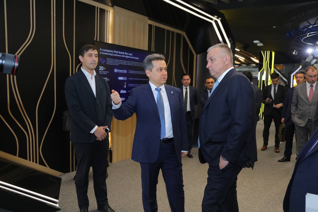 Raqamli texnologiyalar vaziri raqamlashtirish va telekommunikatsiya yo‘nalishlarida hamkorlik bo‘yicha Yevropa komissari bilan uchrashuv o‘tkazdi