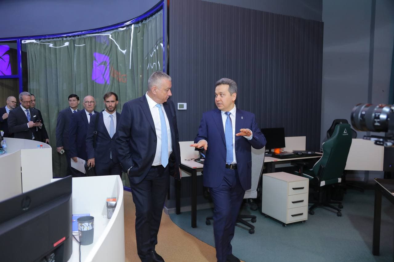 Raqamli texnologiyalar vaziri raqamlashtirish va telekommunikatsiya yo‘nalishlarida hamkorlik bo‘yicha Yevropa komissari bilan uchrashuv o‘tkazdi