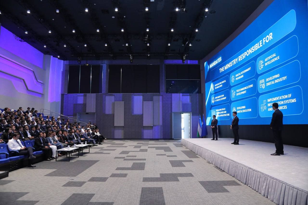 “El-yurt umidi” jamg‘armasi stipendiatlari uchun Forum hamda soha faoliyati yarmarkasi o‘tkazildi