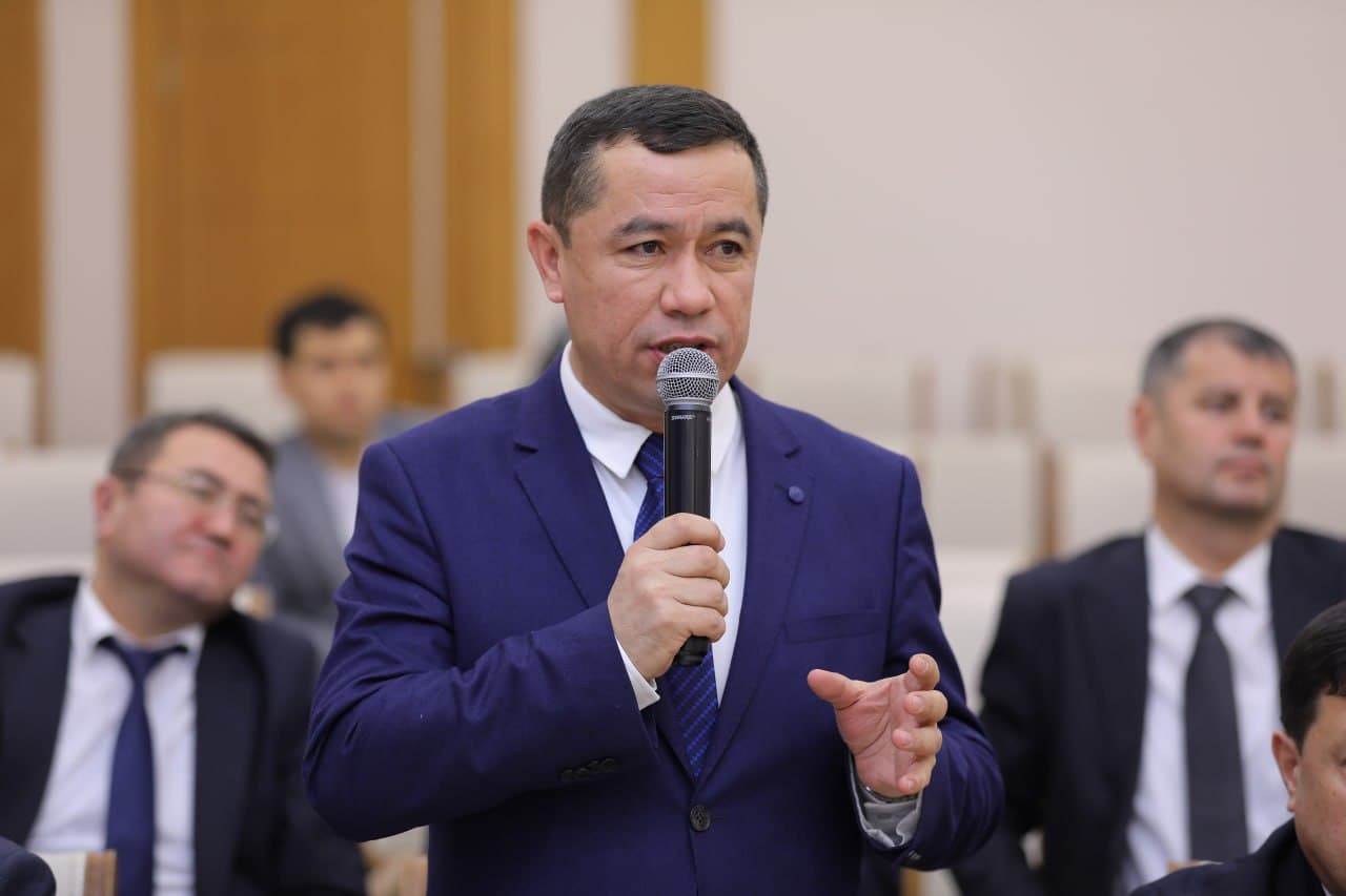 Sun’iy intellekt sohasida hududiy rahbar kadrlar malakasini oshirishga qaratilgan o‘quv-seminar tashkil etildi