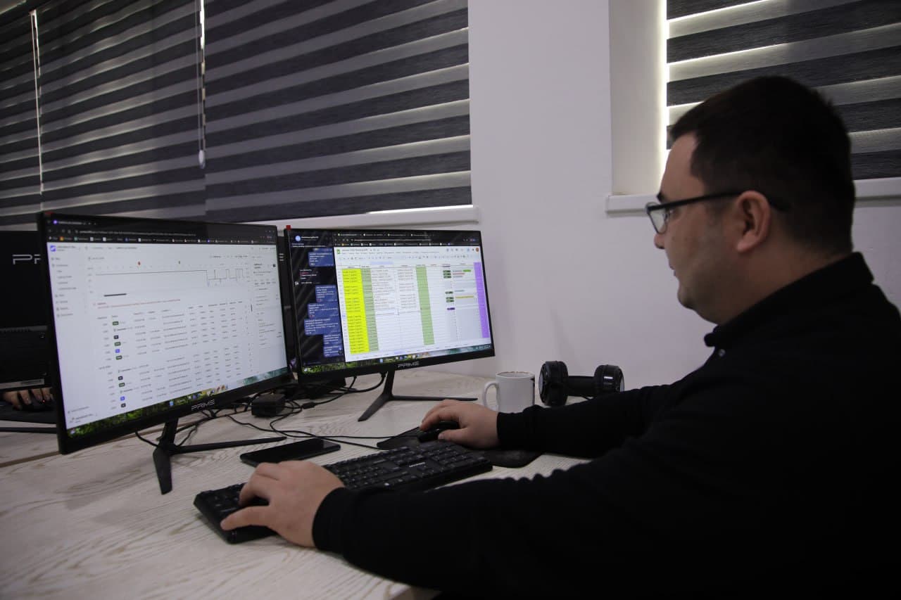 Qarshida yoshlar uchun raqamli imkoniyatlar: Xalqaro AT-kompaniyalar faoliyati bilan tanishildi