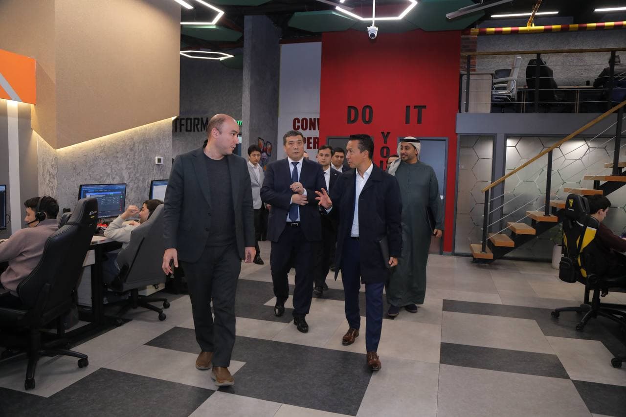 BAAning Etisalat And kompaniyasi bilan telekommunikatsiya yoʻnalishida hamkorlik istiqbollari muhokama qilindi