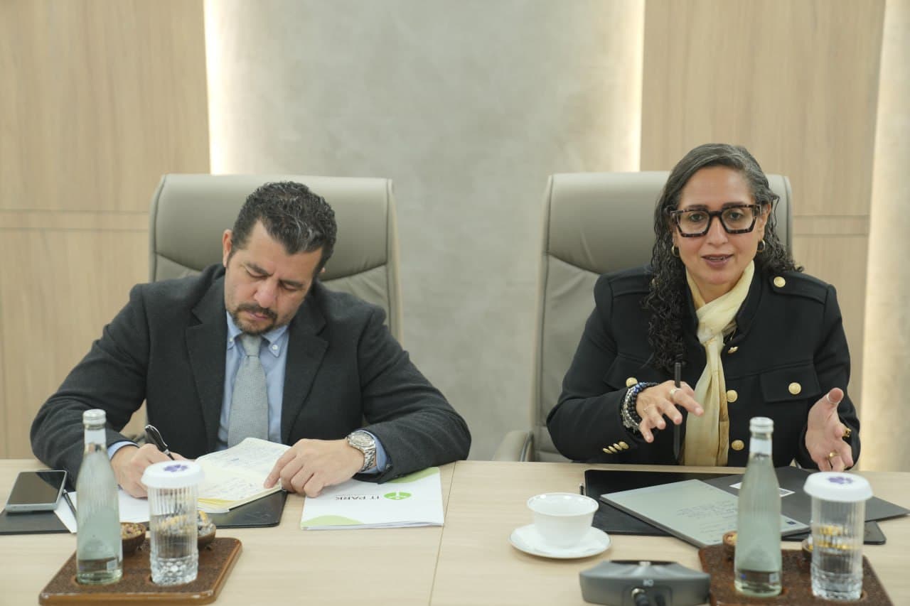 Министр цифровых технологий обсудил вопросы сотрудничества с MIT Kuo Sharper Center