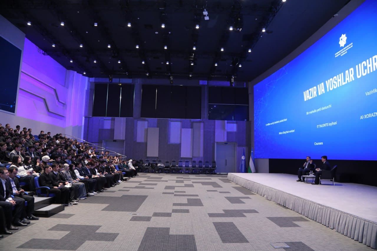 “Yoshlar kuni”: AT sohasidagi yoshlar bilan uchrashuv o‘tkazildi