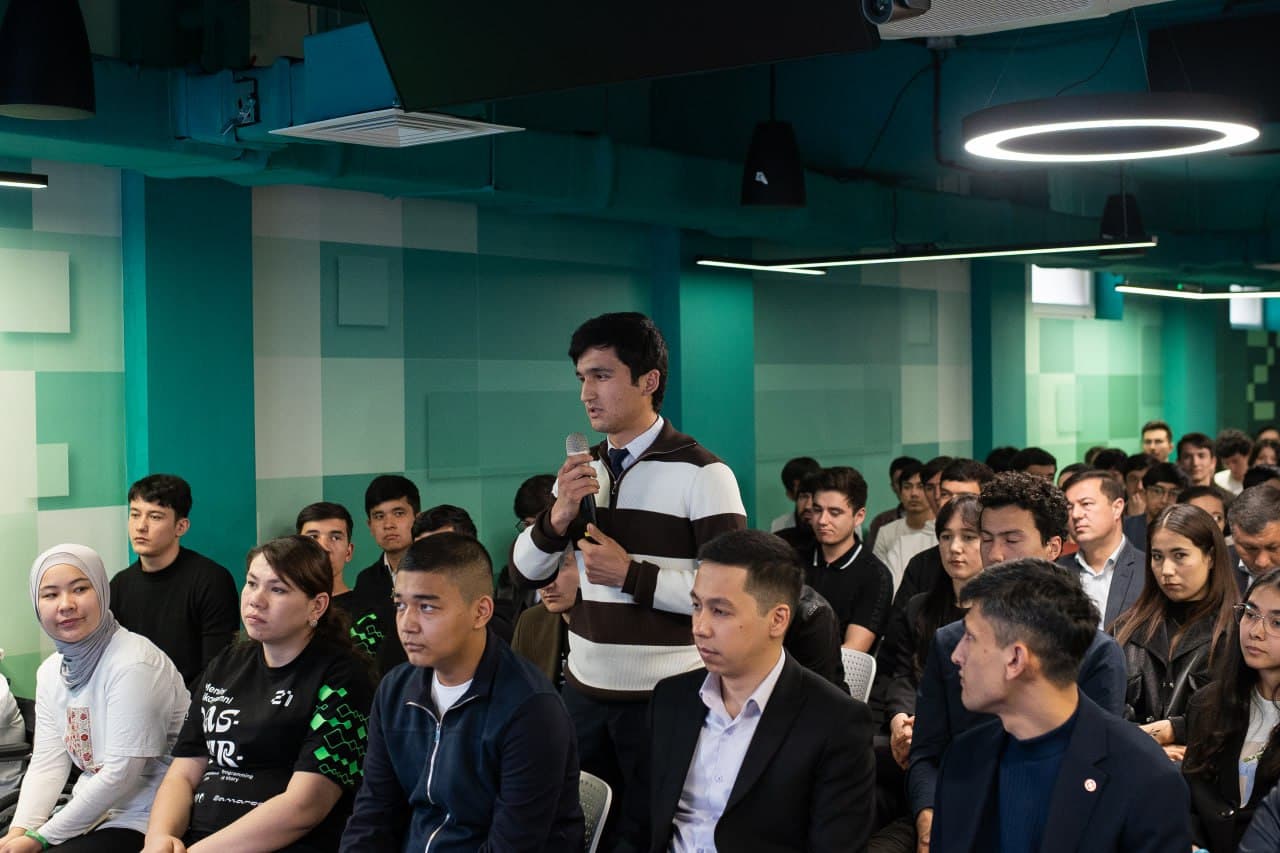 Samarqandlik iqtidorli yoshlar bilan yangi startap g‘oya va imkoniyatlar muhokama qilindi