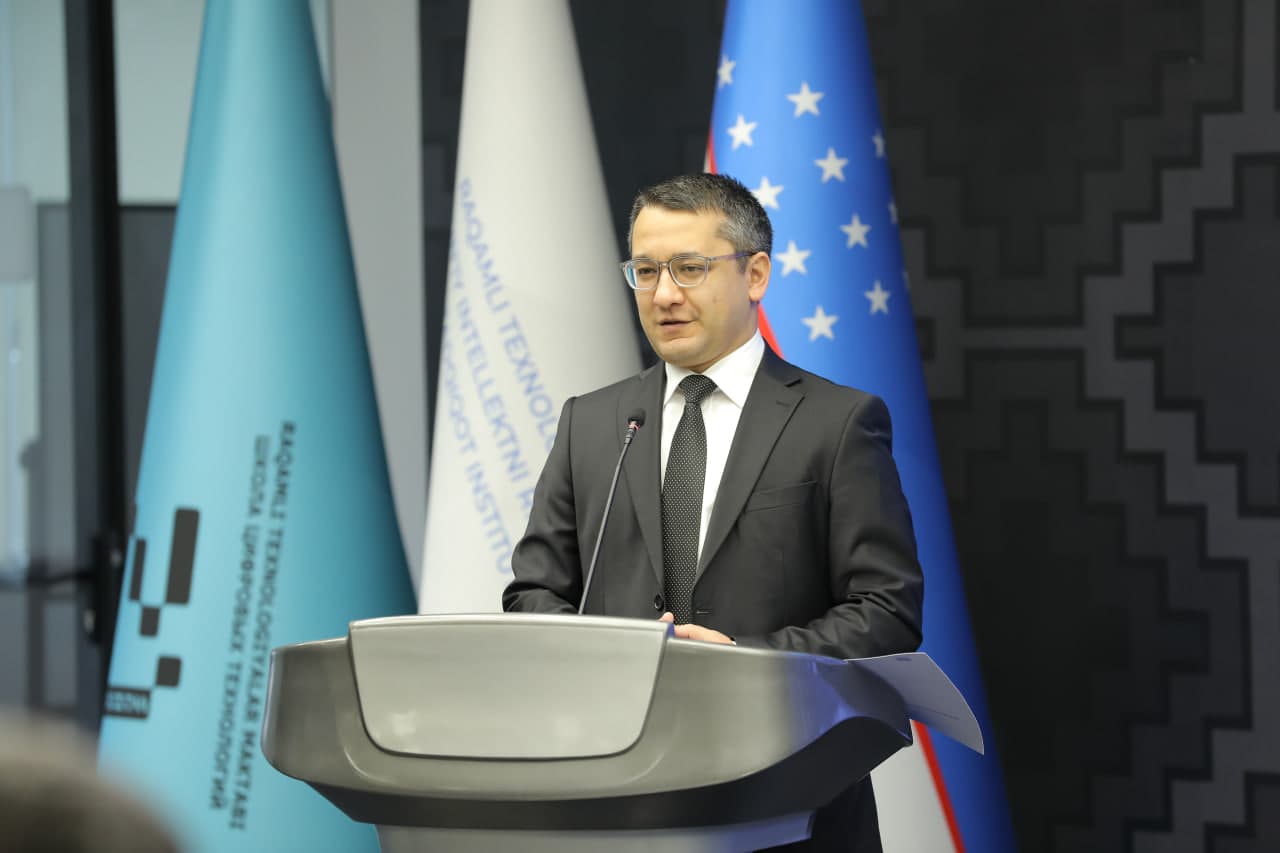 В Ташкенте проходит Всемирная конференция к 60-летию Института кибернетики