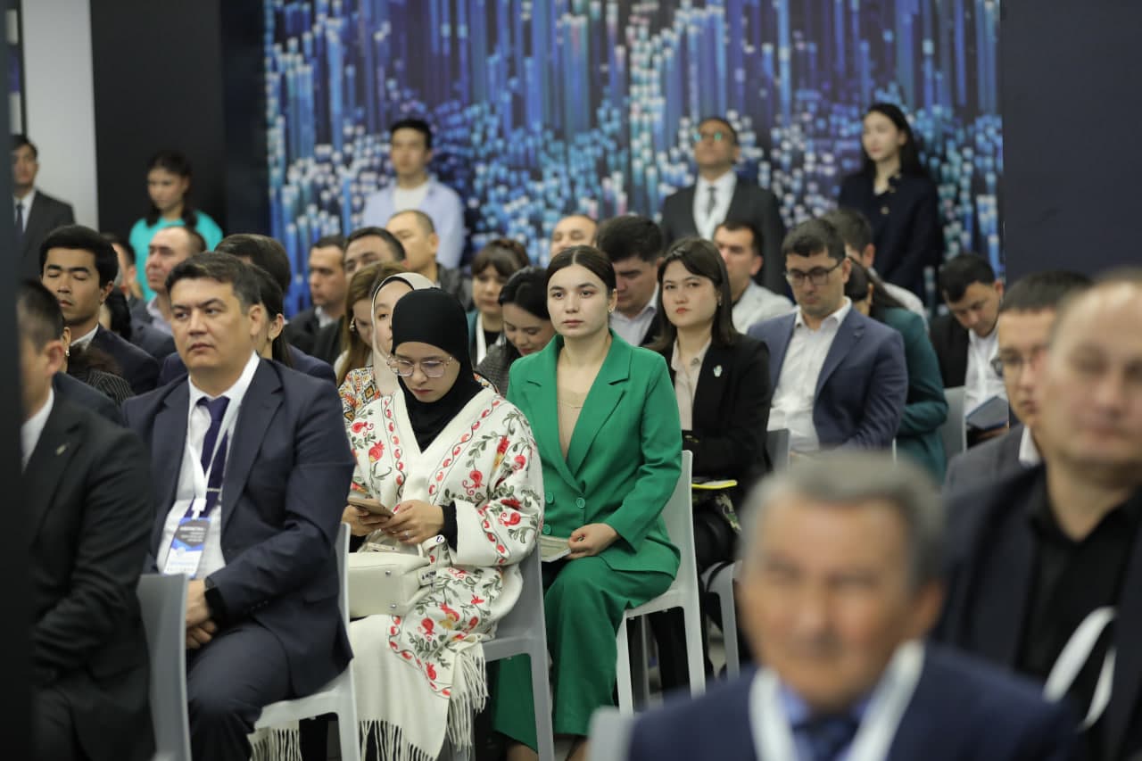 В Ташкенте проходит Всемирная конференция к 60-летию Института кибернетики