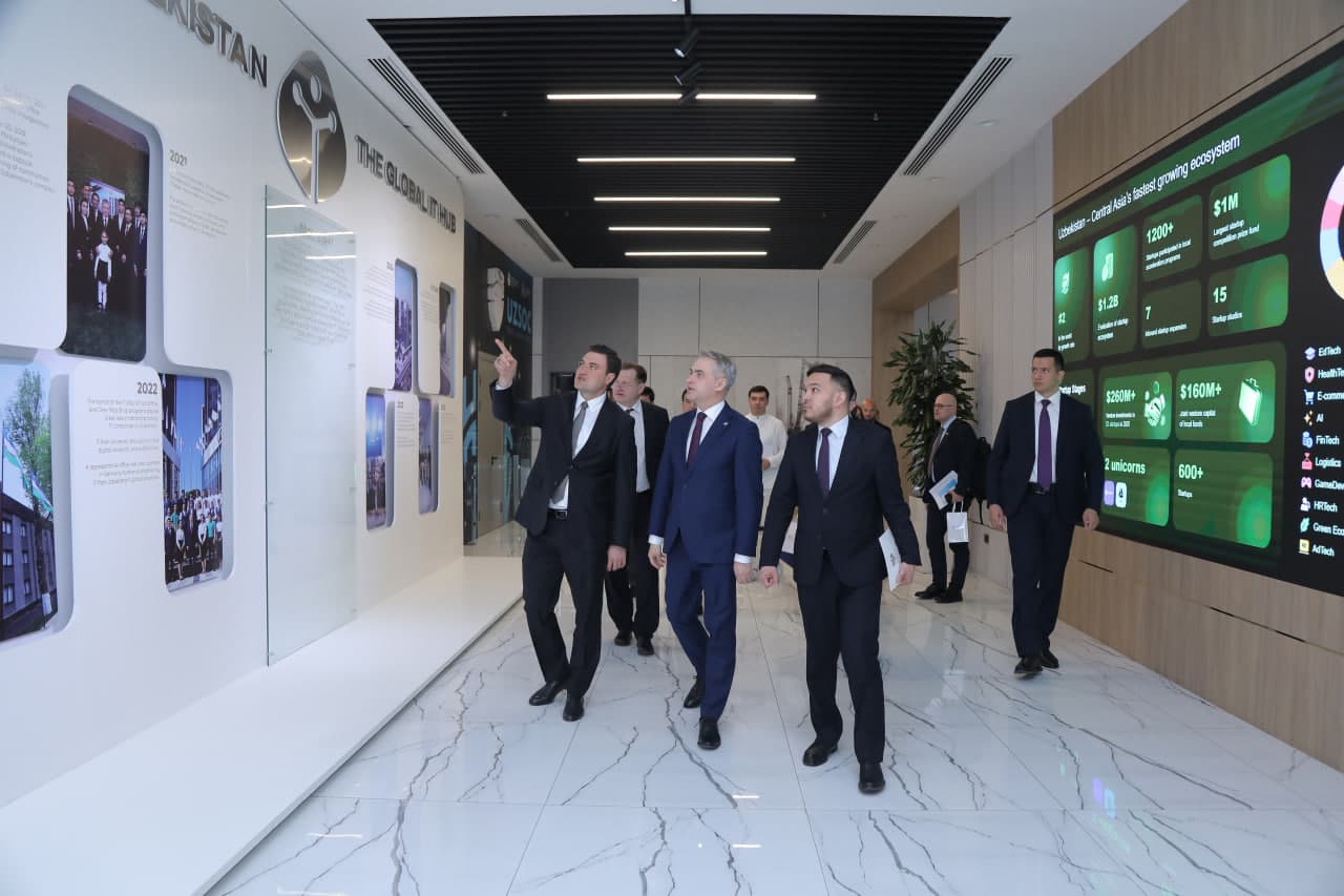 Polsha bilan raqamli transformatsiya sohasida hamkorlikni yangi bosqichga olib chiqish masalalari muhokama qilindi