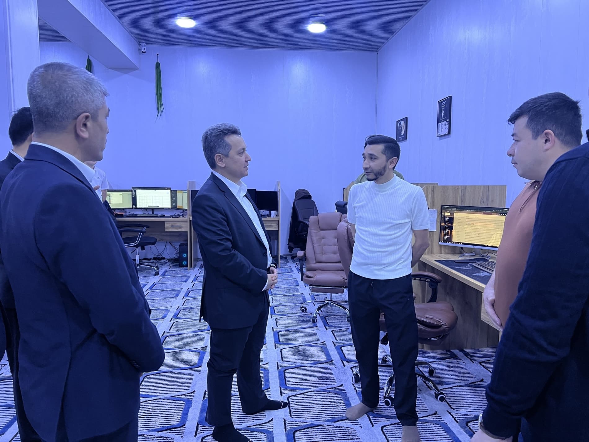 Samarqandda eksportga yo‘naltirilgan AT xizmatlar: “Fleet fly” faoliyati ko‘zdan kechirildi