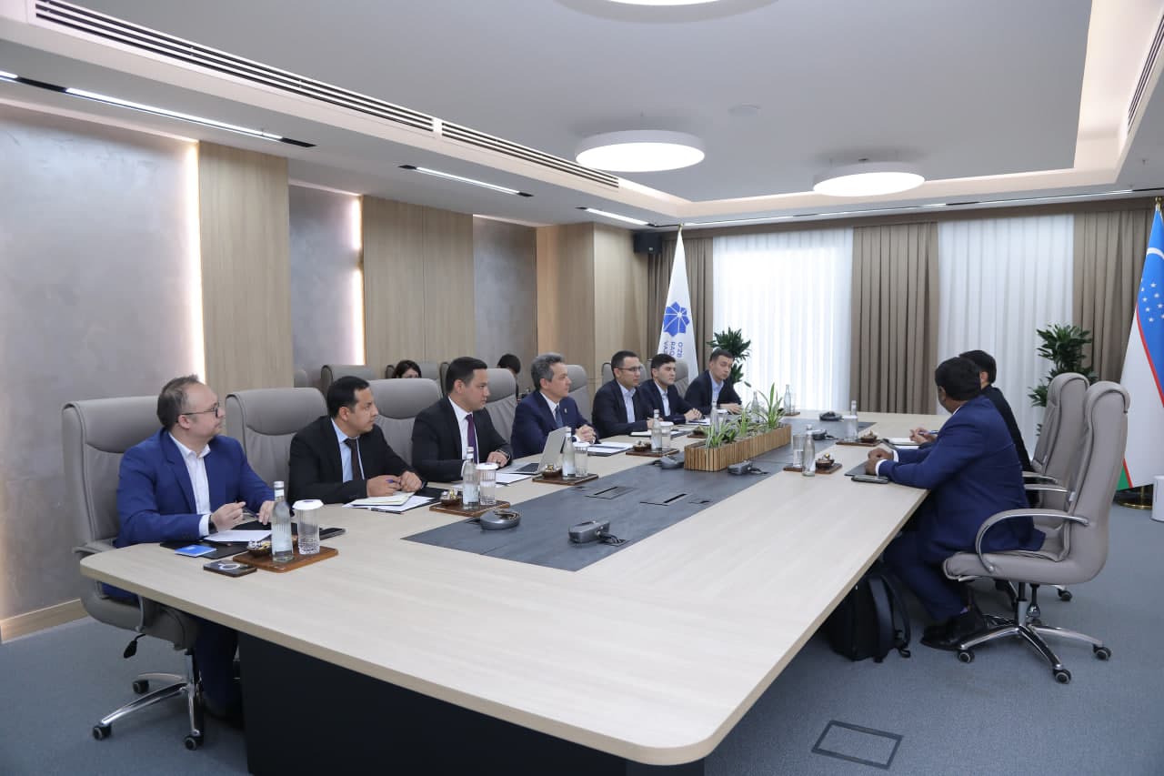 Cooperation with Meta on Digital Skills and Artificial Intelligence Discussed