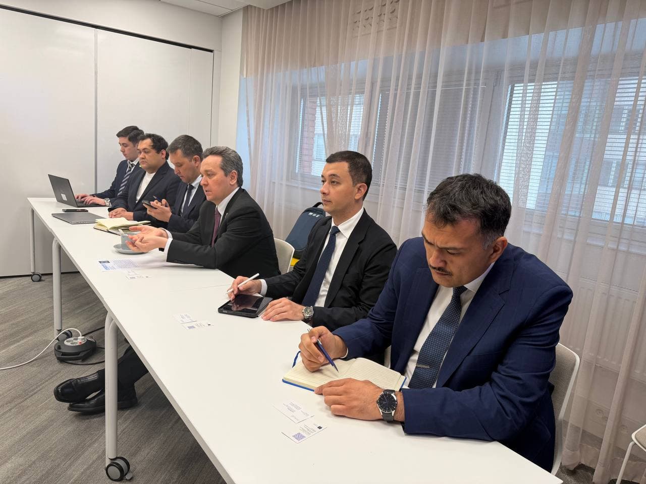 O‘zbekiston HAUS va ESTDEV bilan raqamli hukumat hamda GovTech yo‘nalishidagi hamkorlikni muhokama qildi