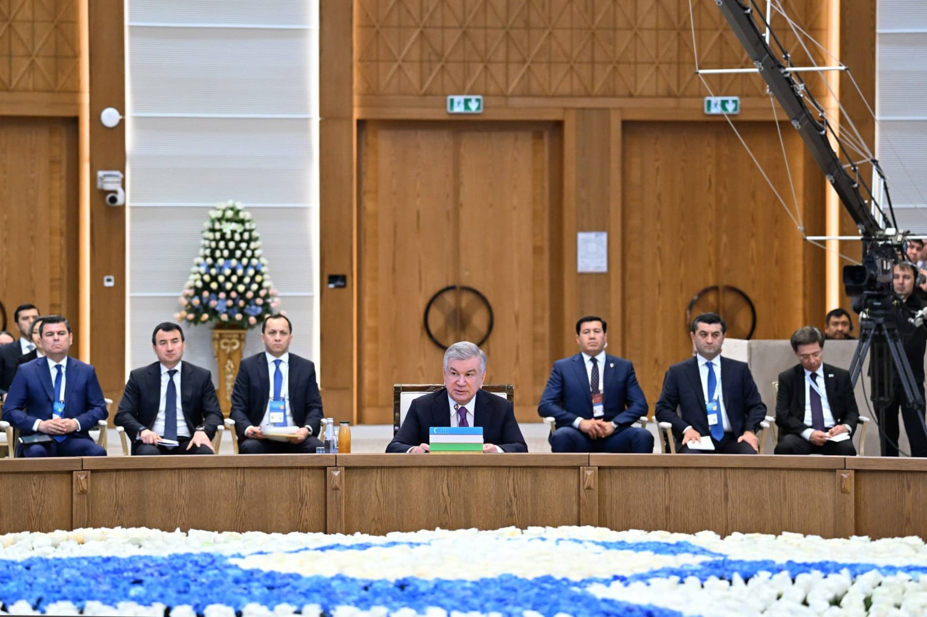 Oʻzbekiston Prezidenti YOII sammitida ishtirok etdi